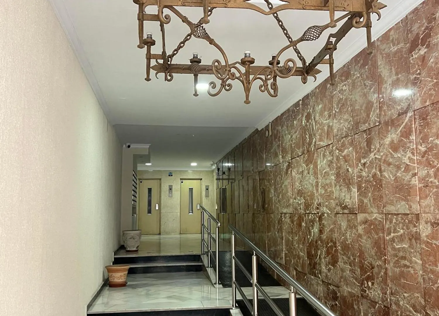 Gran Apartamento Con Parking Gratis Centro De Málaga Appartamento