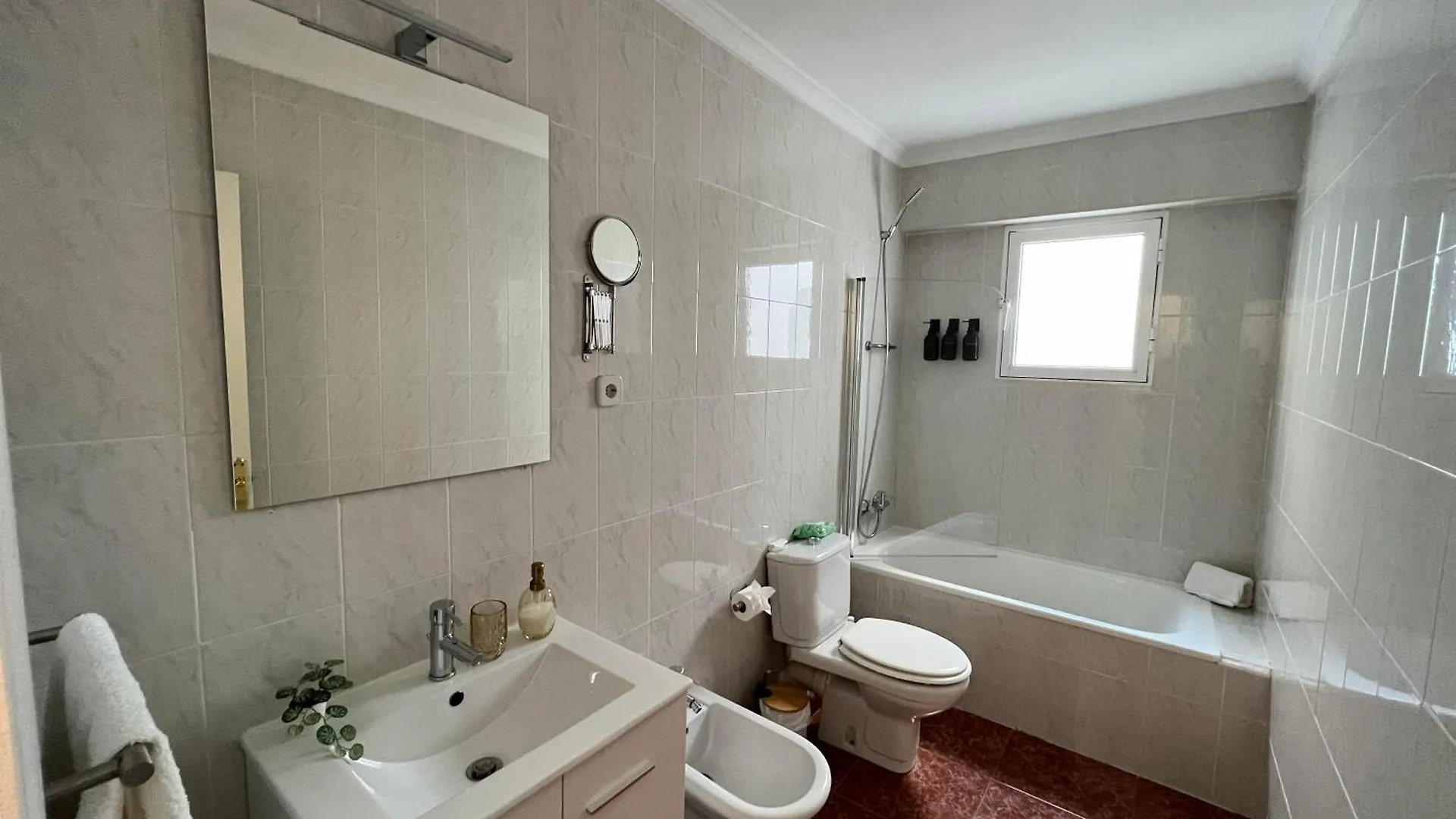Gran Apartamento Con Parking Gratis Centro De Málaga Spagna